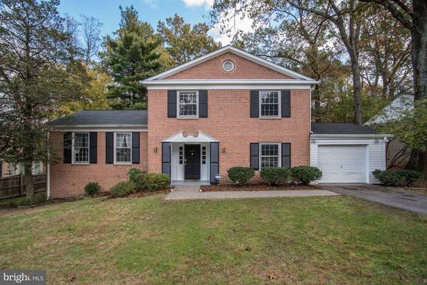 2290 DUNSTER LN, Potomac, MD 20854