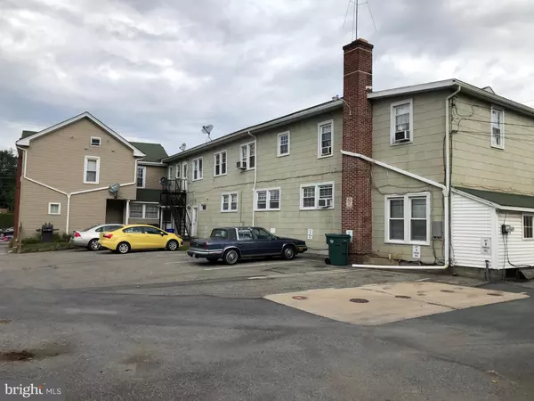 Quarryville, PA 17566,2-4 S LIME ST