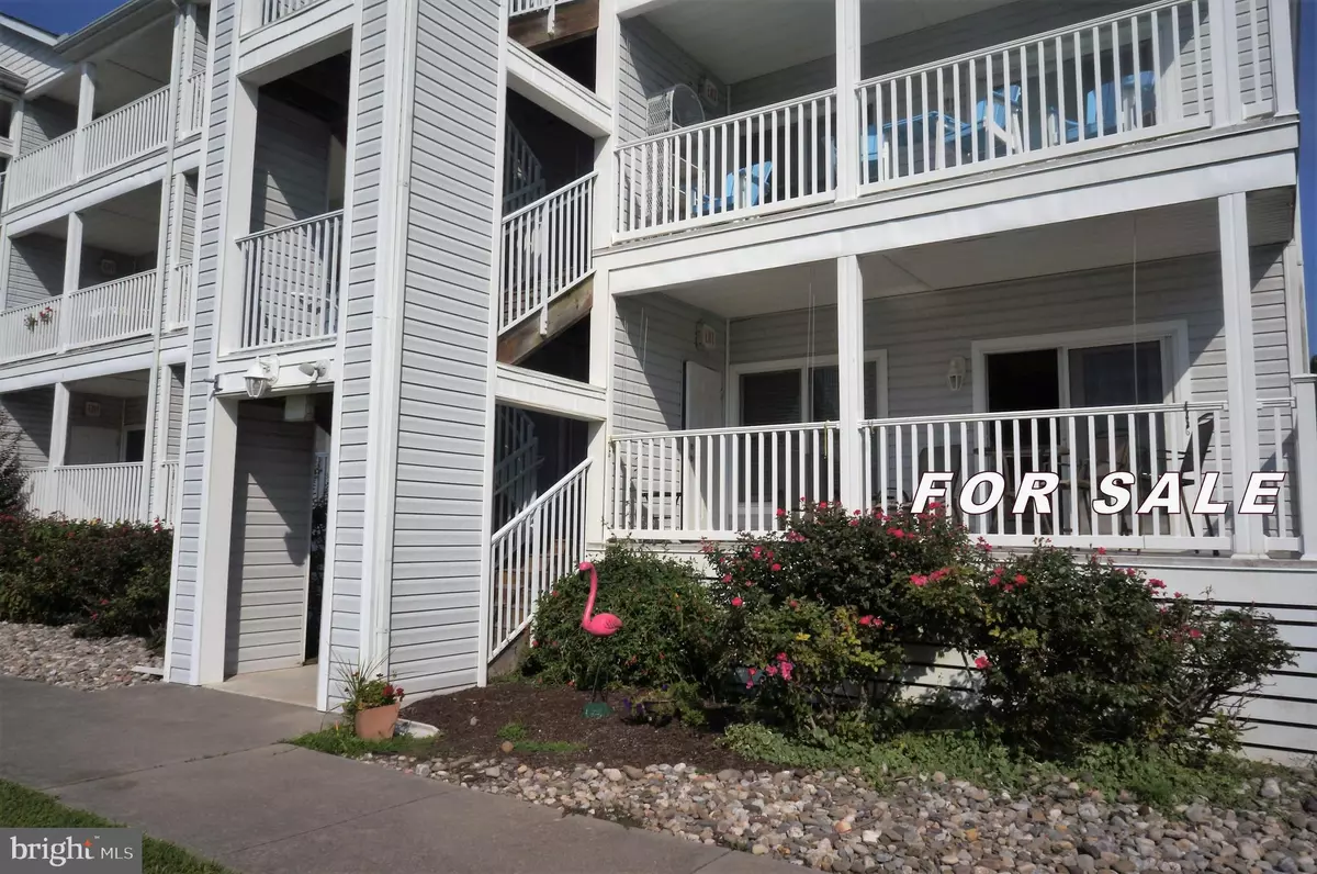 Ocean View, DE 19970,30124 CEDAR SHORES RD #126