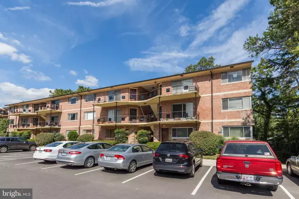 5001 SENTINEL DR #17, Bethesda, MD 20816