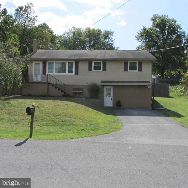 Elizabethtown, PA 17022,230 HILLTOP VIEW WAY