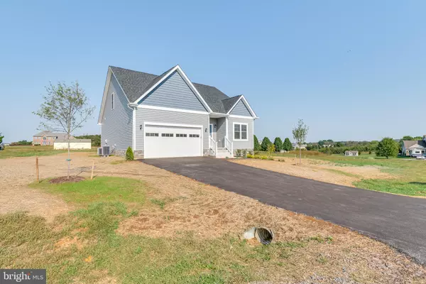 Hedgesville, WV 25427,65 UNDERKE TER