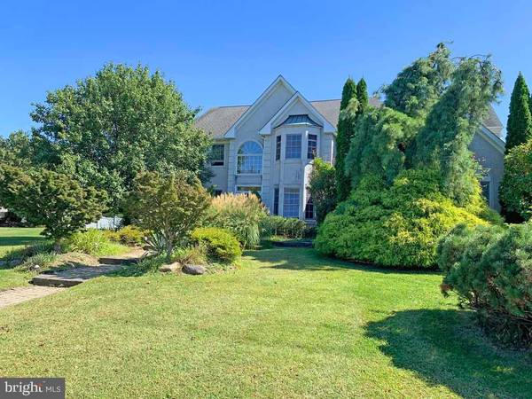 33 DORCHESTER LN, Richboro, PA 18954