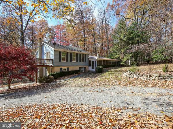 Bluemont, VA 20135,135 HICKORY LN