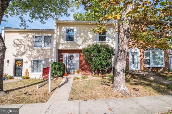 6293 HILLARY CT, Alexandria, VA 22315