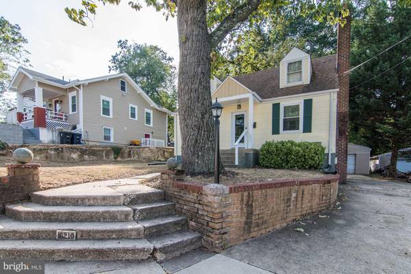 Riverdale, MD 20737,6210 61ST PL