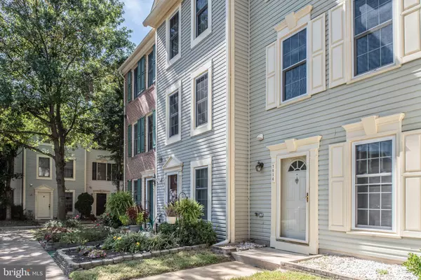 Alexandria, VA 22306,7814 LIBERTY SPRINGS CIR