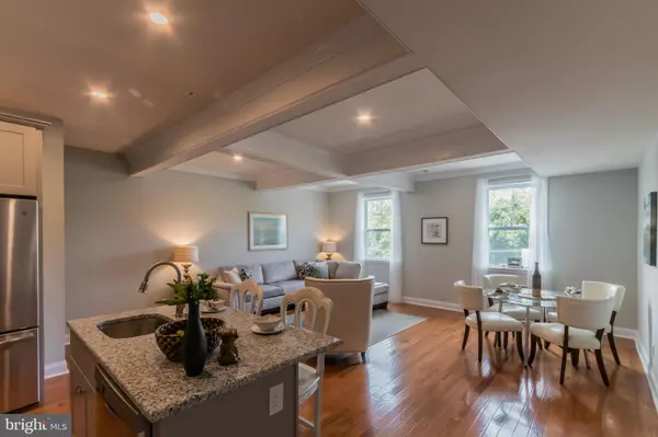 Conshohocken, PA 19428,117 COLWELL LN