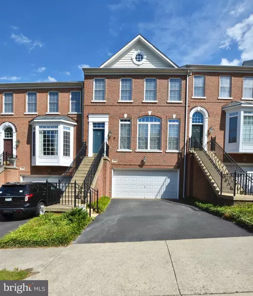 4105 QUIET CROSSING CT, Fairfax, VA 22033