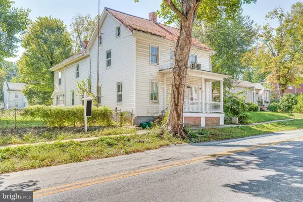 Shepherdstown, WV 25443,110 W WASHINGTON ST