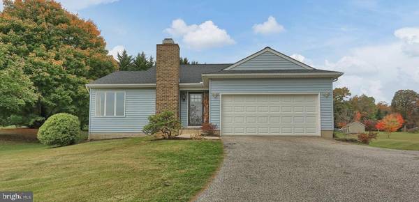 3535 STEWARTSTOWN RD, Stewartstown, PA 17363