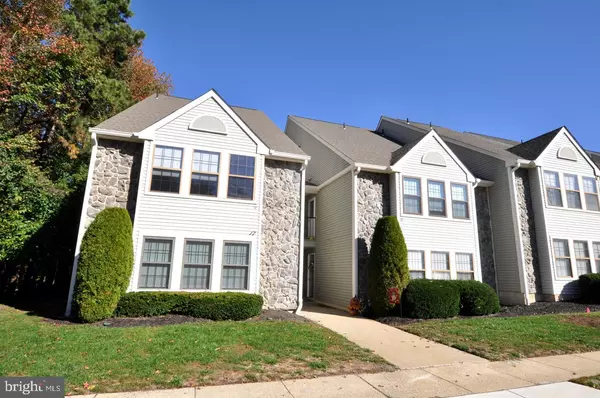 19 CHELMSFORD CT, Marlton, NJ 08053