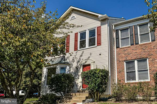 3544 COVERED BRIDGE LN, Woodbridge, VA 22192