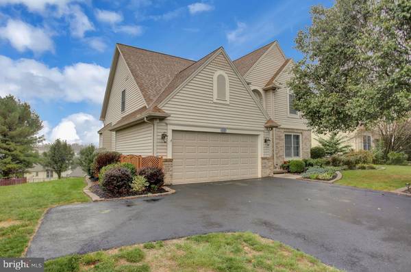 1414 SILVER CREEK DR, Mechanicsburg, PA 17050