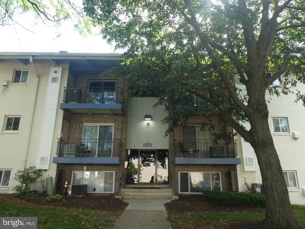 11326 CHERRY HILL RD #2-N104, Beltsville, MD 20705