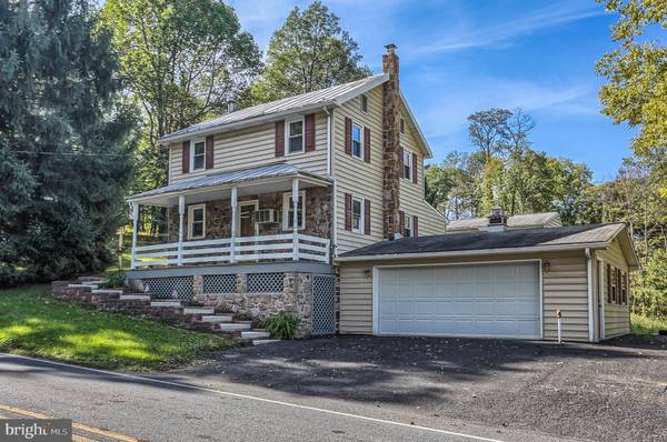 867 OLD FORGE RD, New Cumberland, PA 17070