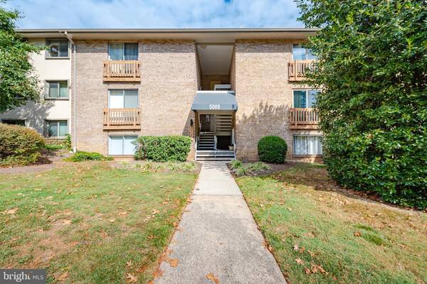 5009 GREEN MOUNTAIN CIR #4, Columbia, MD 21044