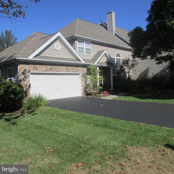 15 FOXCROFT LN, Phoenixville, PA 19460