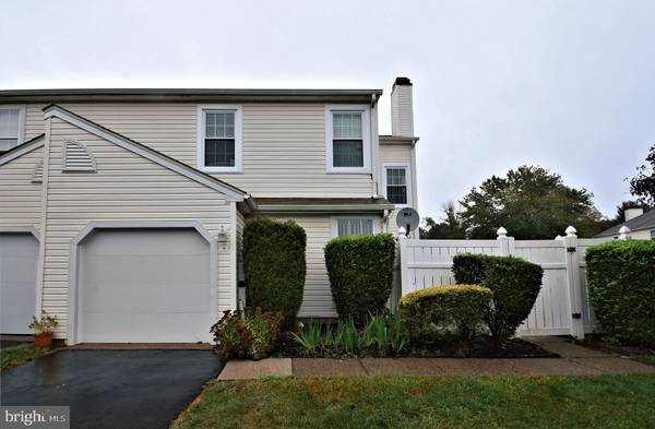 11 PORTSMOUTH CT #2263H, Southampton, PA 18966