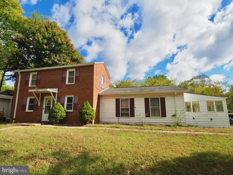 17631 WASHINGTON ST, Dumfries, VA 22026