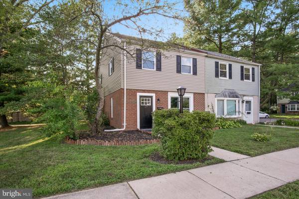 29 PATRICK HENRY CT, Newark, DE 19711