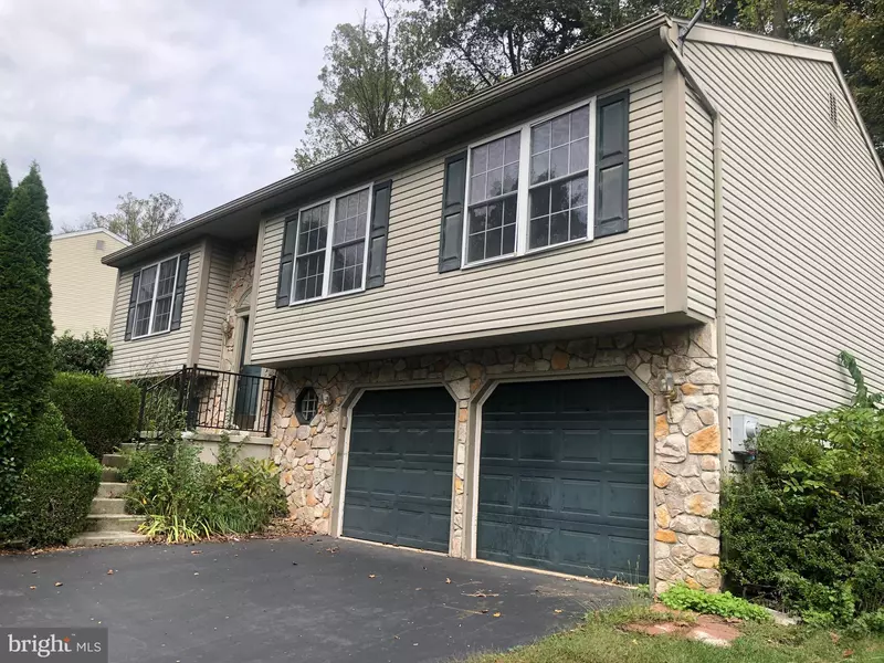 49 ROCK HAVEN CT, Reading, PA 19606