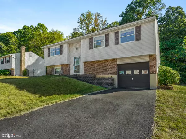 Alexandria, VA 22306,6811 ROCK CREEK CT