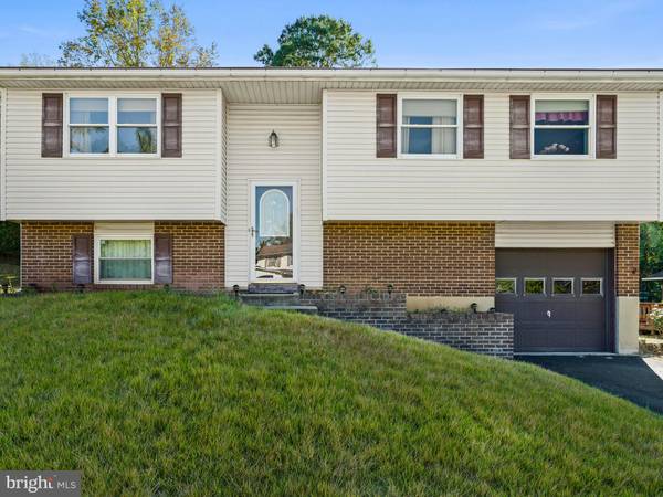 6811 ROCK CREEK CT, Alexandria, VA 22306