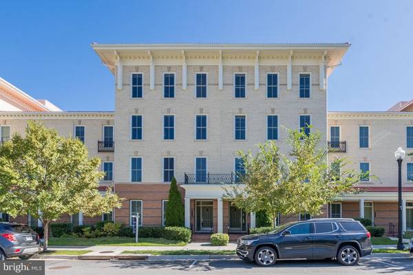 2409 CONOY ST #102, Alexandria, VA 22301