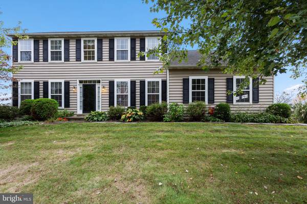 34 PINE TREE DR, Royersford, PA 19468