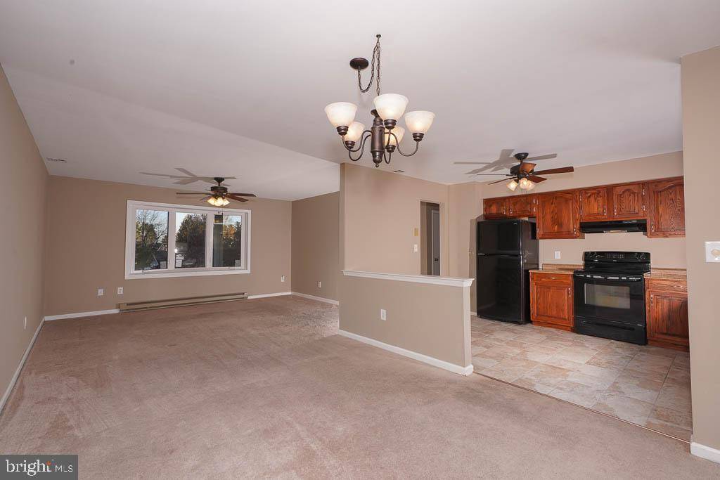 Macungie, PA 18062,990 HICKORY ST