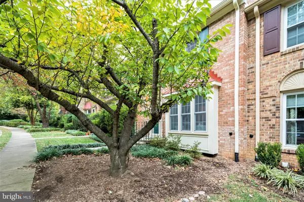 Fairfax, VA 22032,4625 BRIAR PATCH CT