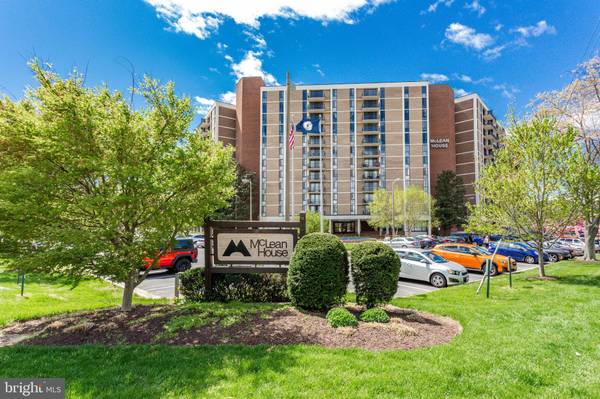 6800 FLEETWOOD RD #713, Mclean, VA 22101