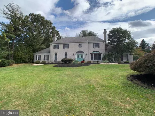 Huntingdon Valley, PA 19006,284 AMES CIR