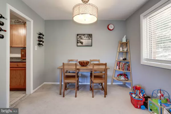 Arlington, VA 22204,750 S DICKERSON ST #208