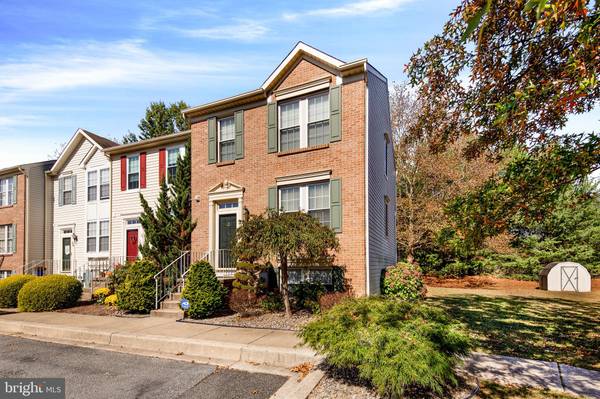 22 PHOTINIA DR, Newark, DE 19702