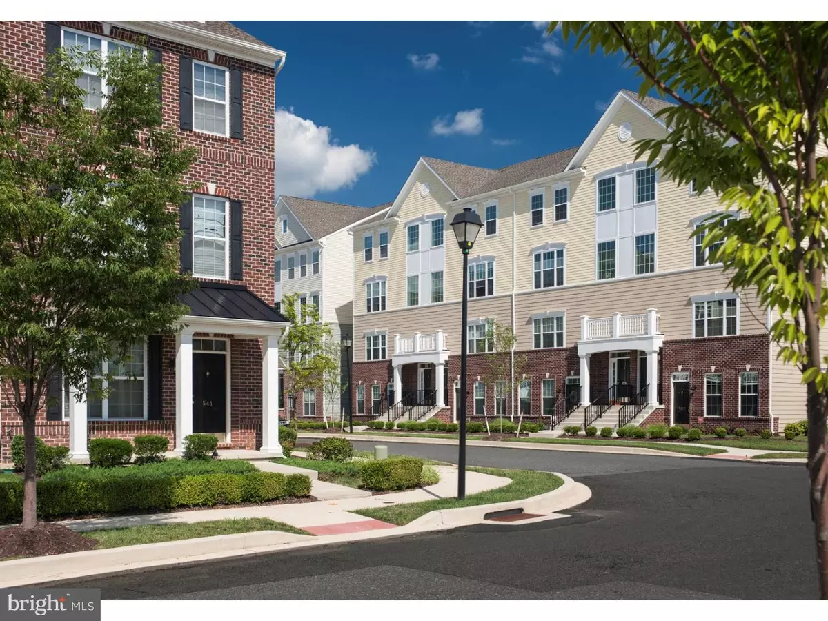 Claymont, DE 19703,3523 NAAMANS DR