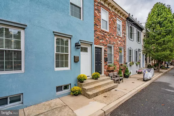 Philadelphia, PA 19146,768 S HARSHAW ST