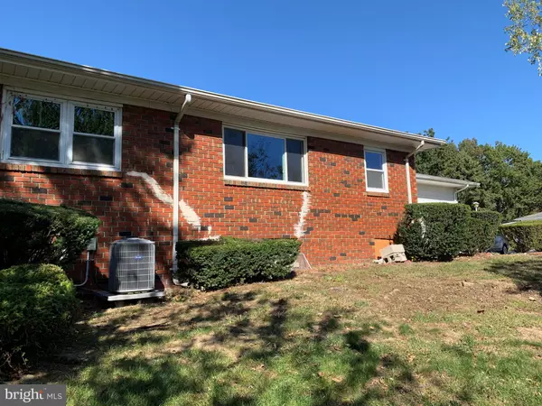 Brick, NJ 08724,10-A COURT E #A