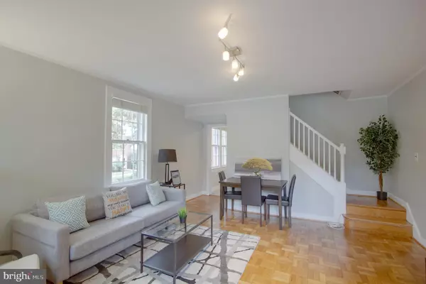 Arlington, VA 22204,1400 S BARTON ST #406