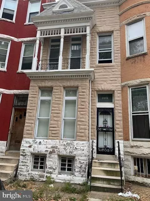 2804 AUCHENTOROLY TER, Baltimore, MD 21217