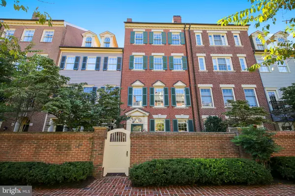 44 WOLFE ST, Alexandria, VA 22314