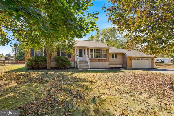 19 SONNET DR, Newark, DE 19702