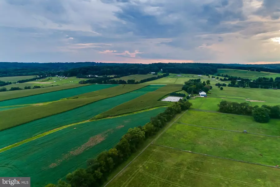 13401 LONGNECKER RD, Glyndon, MD 21071