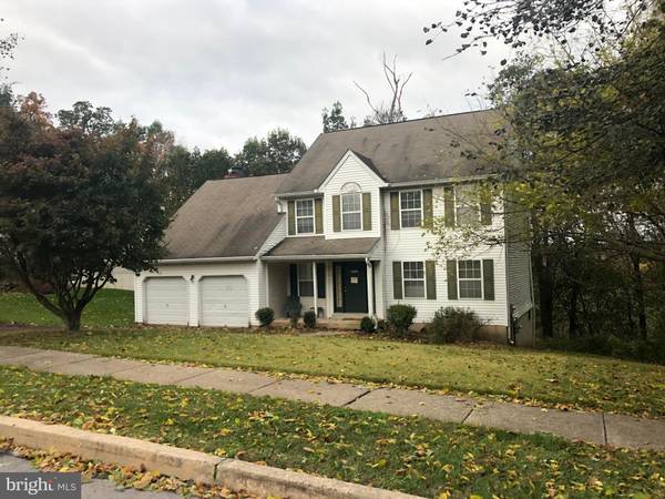 6027 INDIAN WOODS LN, Collegeville, PA 19426