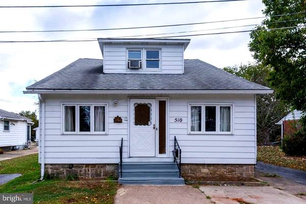 510 LAGRANGE AVE, Essington, PA 19029