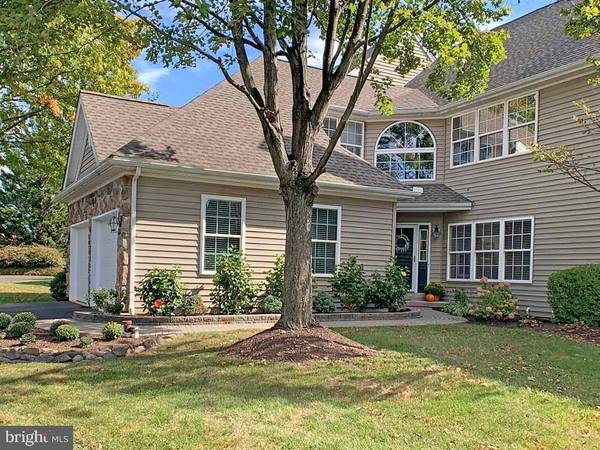 34 HENREDON DR, Phoenixville, PA 19460