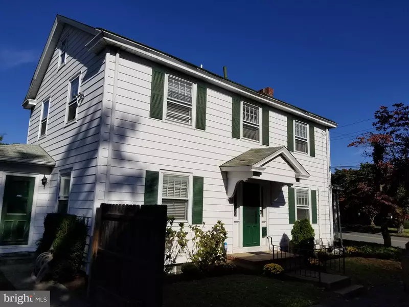 645 PARKWAY, Ewing, NJ 08618