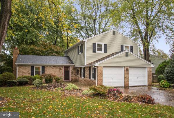 918 WILLCLIFF DR, Mechanicsburg, PA 17050