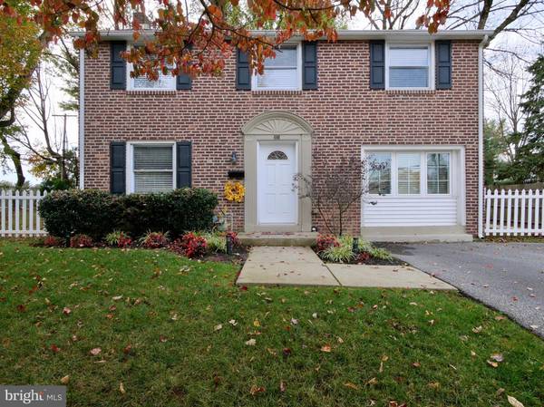 600 W SPRINGFIELD RD, Springfield, PA 19064